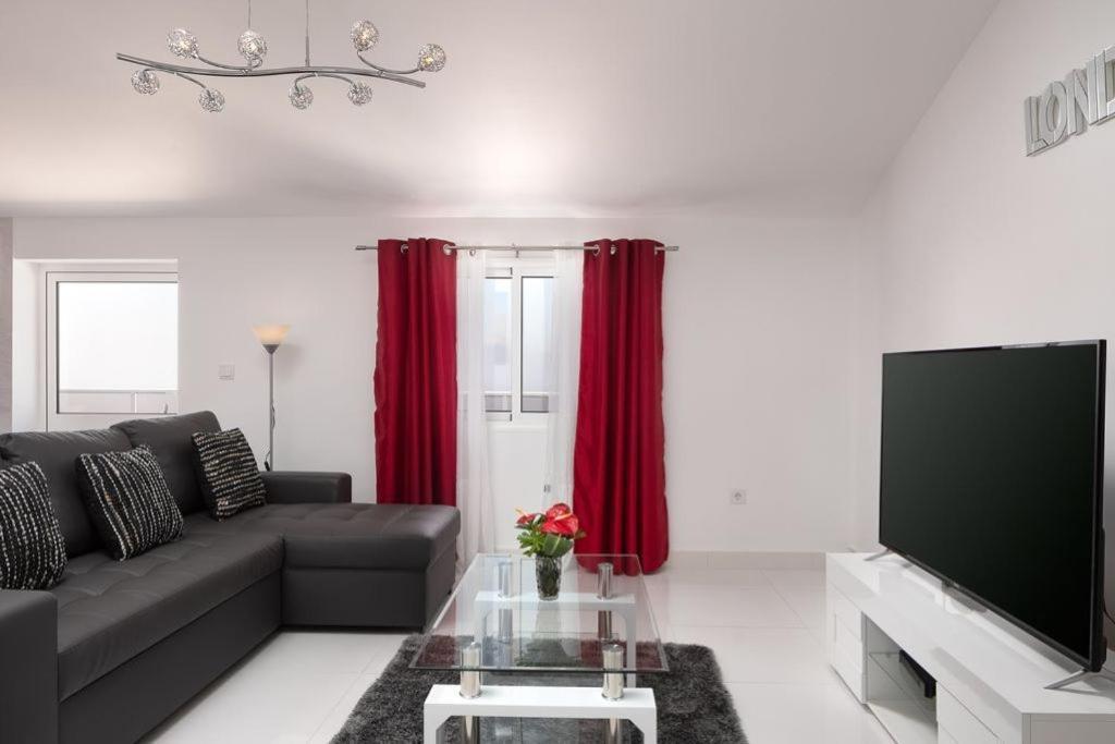 Casa Santana Apartment Estreito Da Calheta
